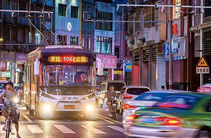 Guangzhou Outranks Shanghai, Beijing in Evening Public Transport